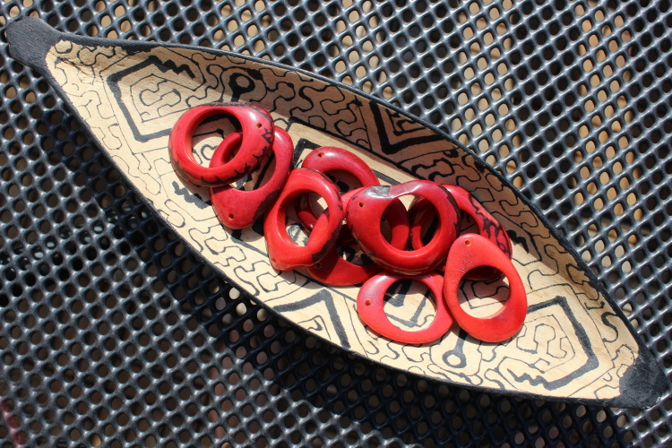 Tagua - donut (červený)