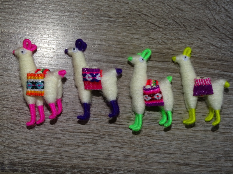 Magnetka (lama, bílá)