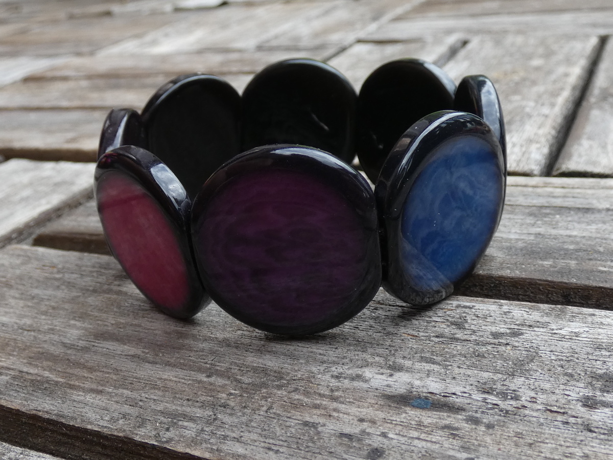 Náramek tagua (tmavý, duhový)