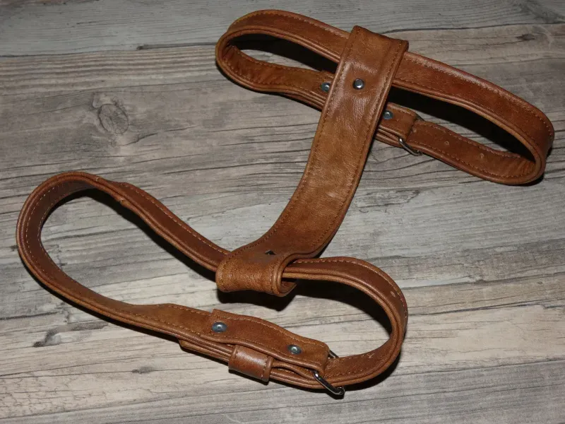 Držák na deky a serape (hnědý)