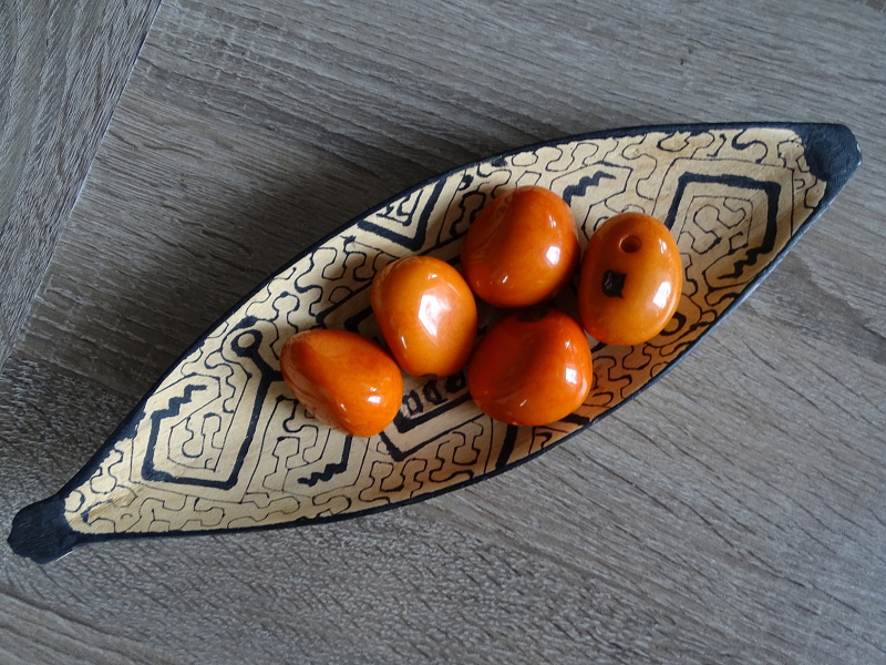 Tagua - maxikorálek (oranžový)