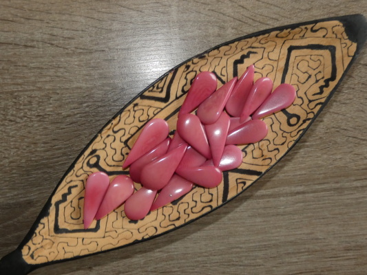Tagua slzička (skrz, světle růžová)