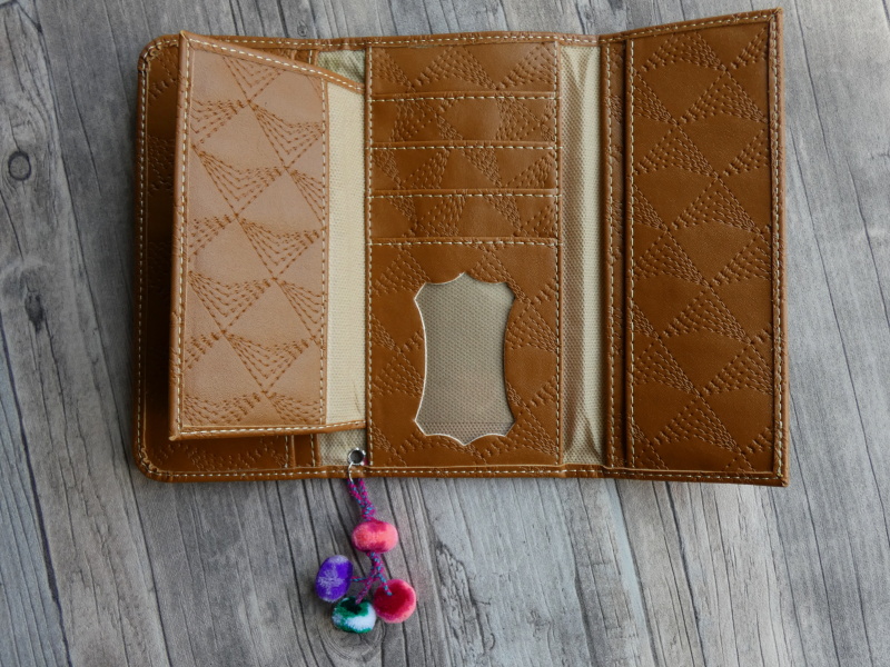 Peněženka velká (vyšívaná, Peru) IV