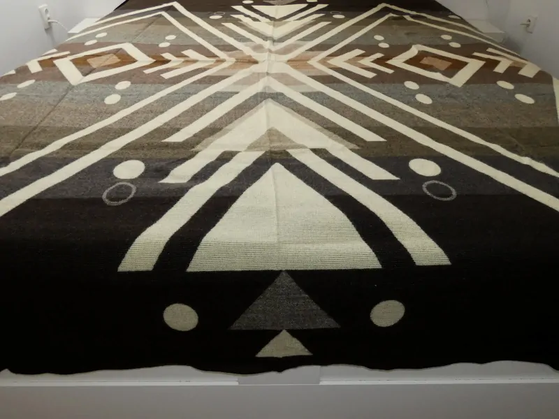 Deka Ekvádor I (lamí vlna, kosočtverce I)