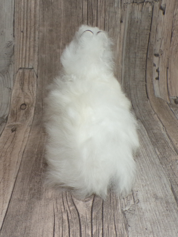 Dekorační lama z lamí vlny (střední) 