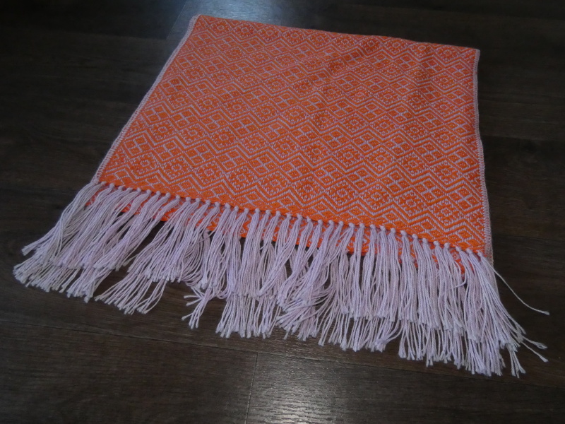 Široký šál (lamí vlna, oranžový)