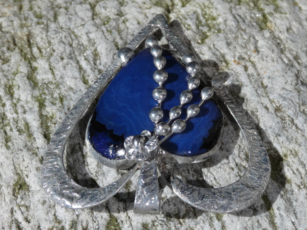 Cínovaná tagua (srdce, modré)