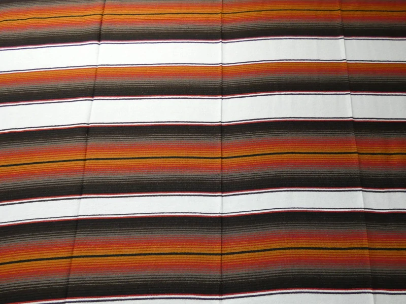 Serape (bílohnědé)