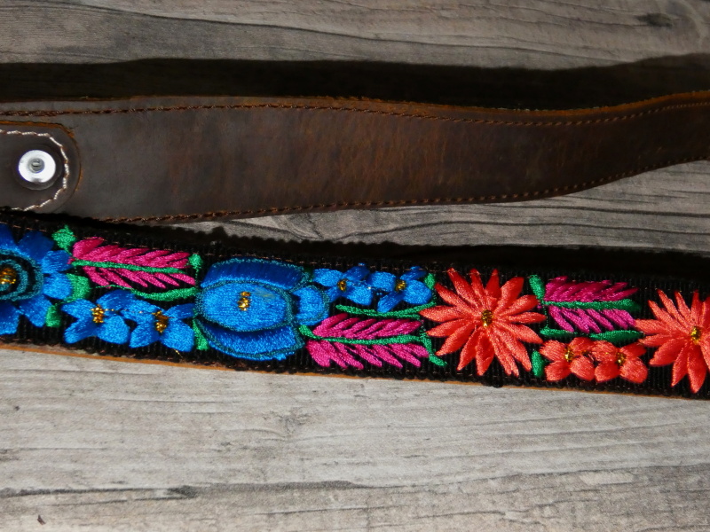 Vodítko vyšívané IX