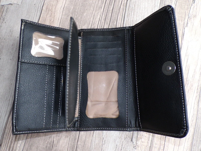 Peněženka velká (Peru)