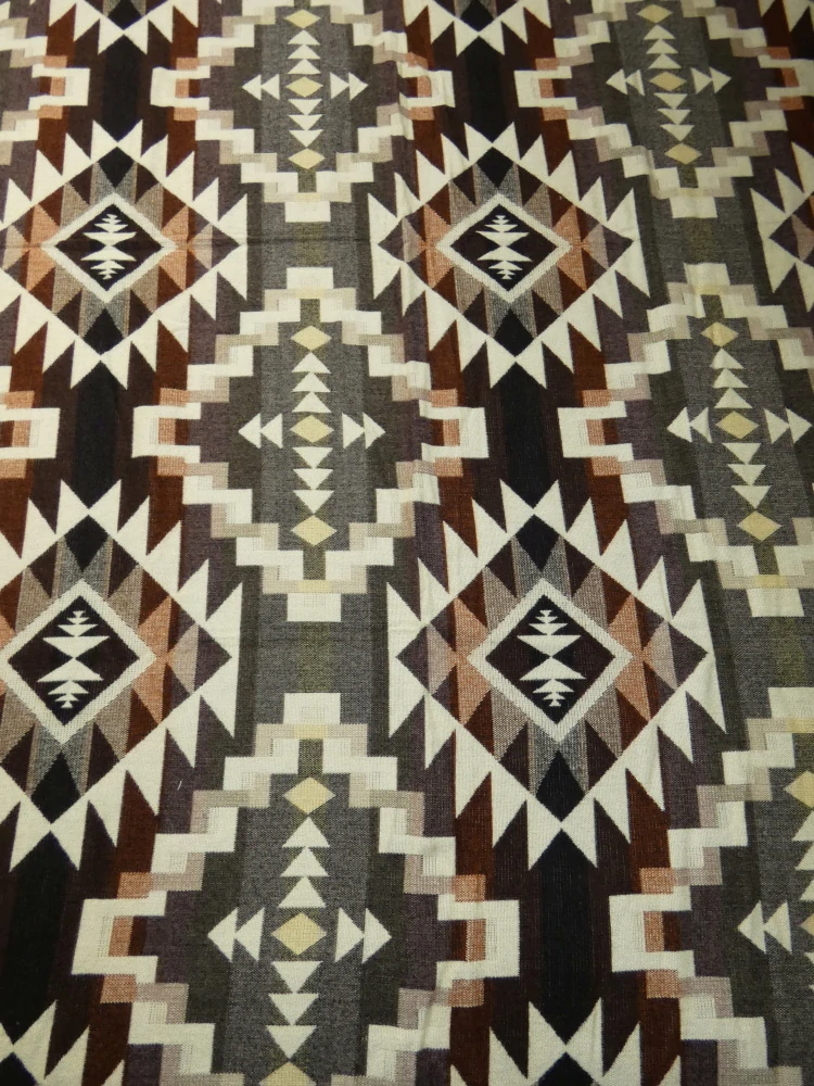 Deka Ekvádor (lamí vlna, střední VII)