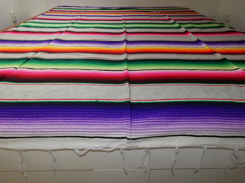 Serape (světle šedé)