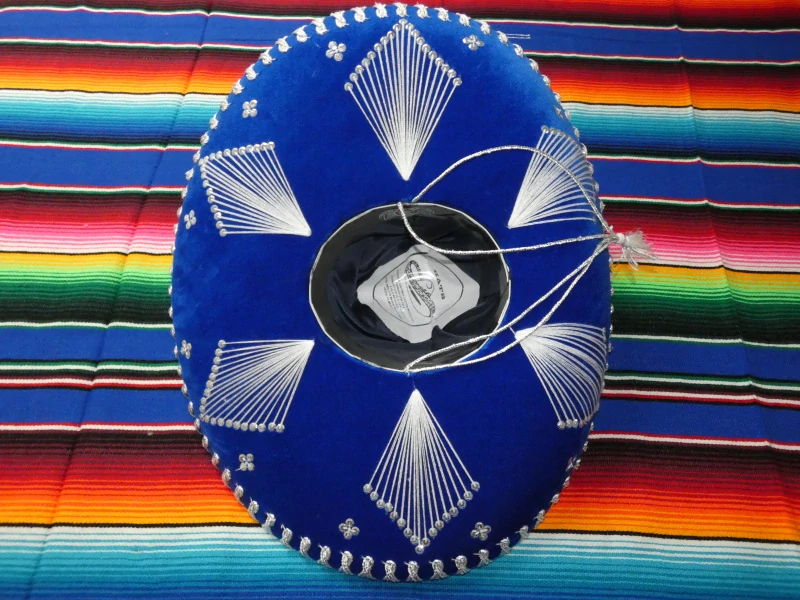 Sombrero (extra modrostříbrné)