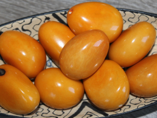 Tagua - maxikorálek (žlutooranžový)
