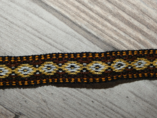 Pásek/lem (černohnědý, 1,5 cm, 1 m)