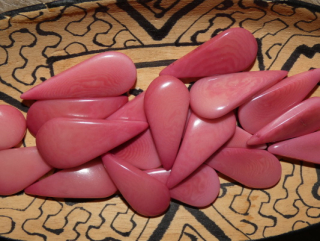 Tagua slzička (skrz, světle růžová)