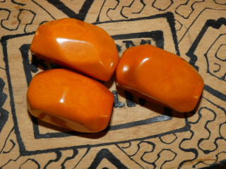 Tagua - drahokam (žlutooranžový)