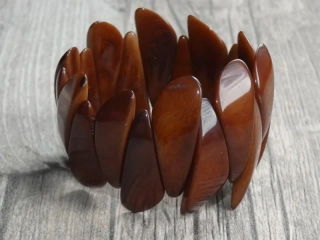 Náramek tagua (úlomky, hnědý)