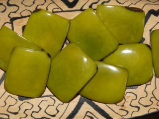 Tagua obdélník (světle zelený, 2 dírky, bez kresby)