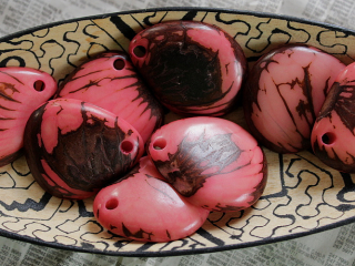 Tagua - placka (světle růžová)