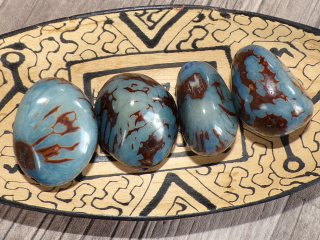 Tagua - maxikorálek (světle modrý, kresba)