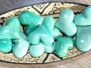 Tagua srdíčko (buclaté, aqua, skrz)