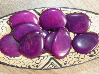 Tagua - placka (bez kresby, fialová)