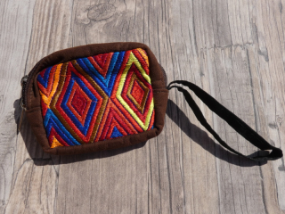 Peněženka (vyšívaná)