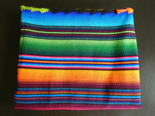 Ubrus střední Guatemala (118x135 cm)