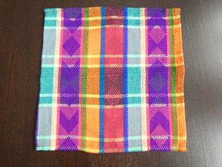 Miniubrus/prostírání Salvador (26x26 cm)