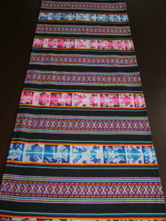 Běhoun (černý, 39x120 cm)