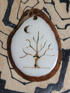 Přívěsek strom (tagua)