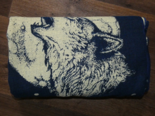 Deka Ekvádor I (lamí vlna, modrá, vlci)