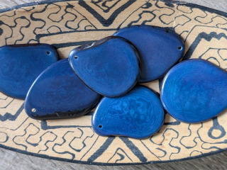 Tagua - placka (okraj, modrá)