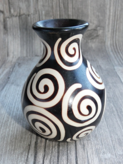 Dekorativní váza mini (spirály, 11 cm)