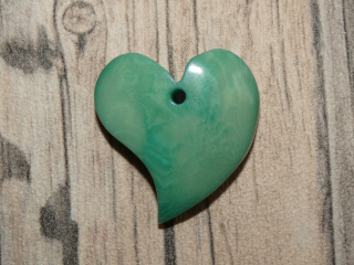 Tagua - srdíčko (střední, aqua)