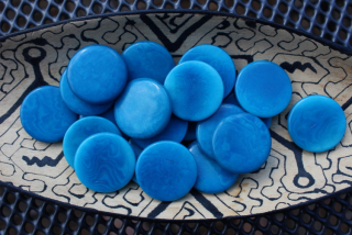 Tagua placička 25 mm (tyrkysová)