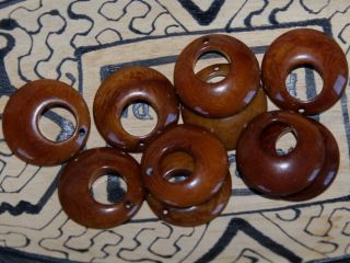 Tagua - kolo (hnědé)