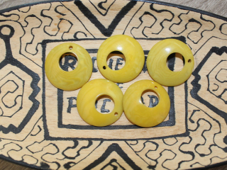 Tagua - kolo (žluté)