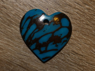 Tagua - srdíčko (placaté, tyrkysové)