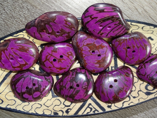 Knoflík placka (fialový)