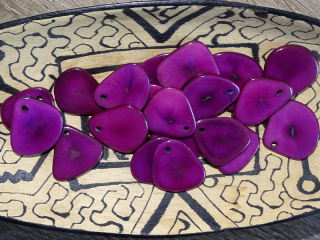 Tagua - plátek (mini, fialový)