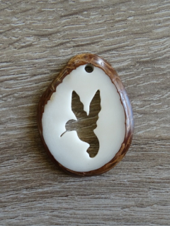 Přívěsek kolibřík (tagua)