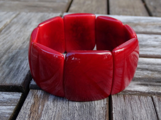 Náramek tagua (tmavě červený)