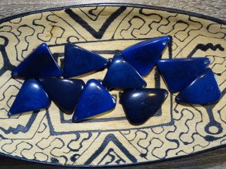 Tagua trojúhelník (modrý)