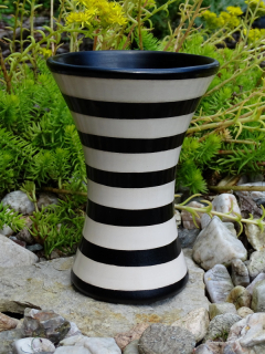 Dekorativní váza malá (pruhy, 16 cm)