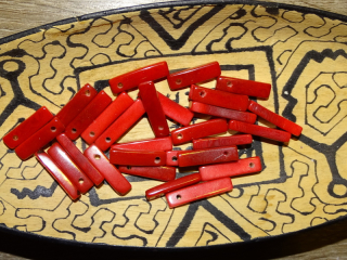 Tagua - tyčka krátká (červená)