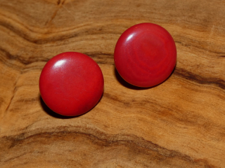 Náušnice tagua (malé, zapichovací, červené)