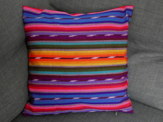 Polštářek (duhový I, 39x40 cm)