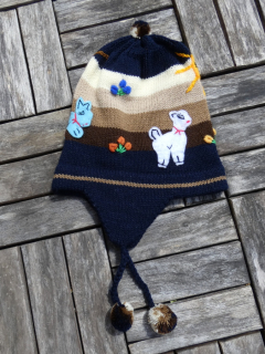 Čepice dětská (vyšívaná) I